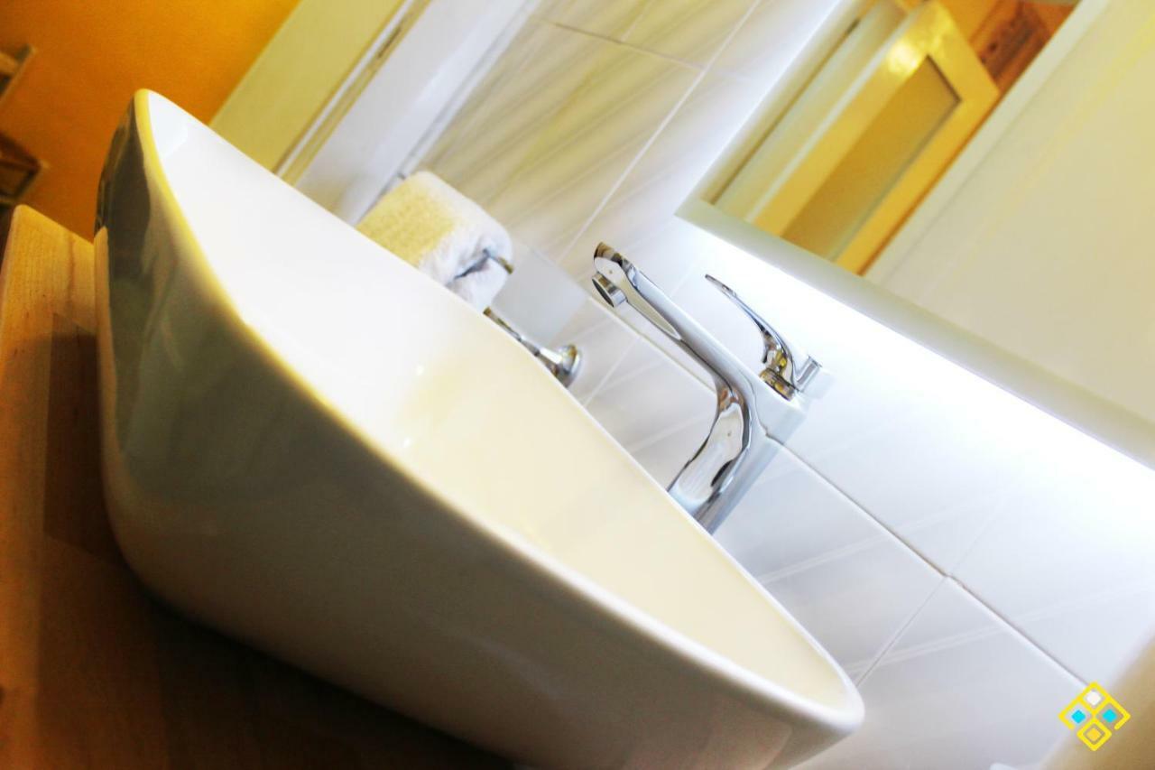 Sa Domu De Ajaja Apartments Cagliari Luaran gambar
